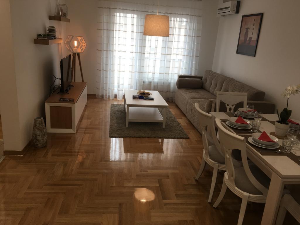 Apartment Triton Beograd Bagian luar foto